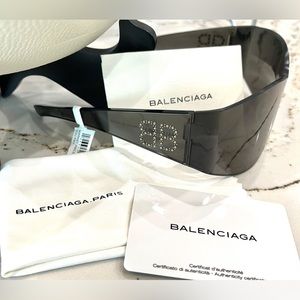 NWT 5 Pc Inclusive Balenciaga Sunglasses, case, bag, cloth, COA